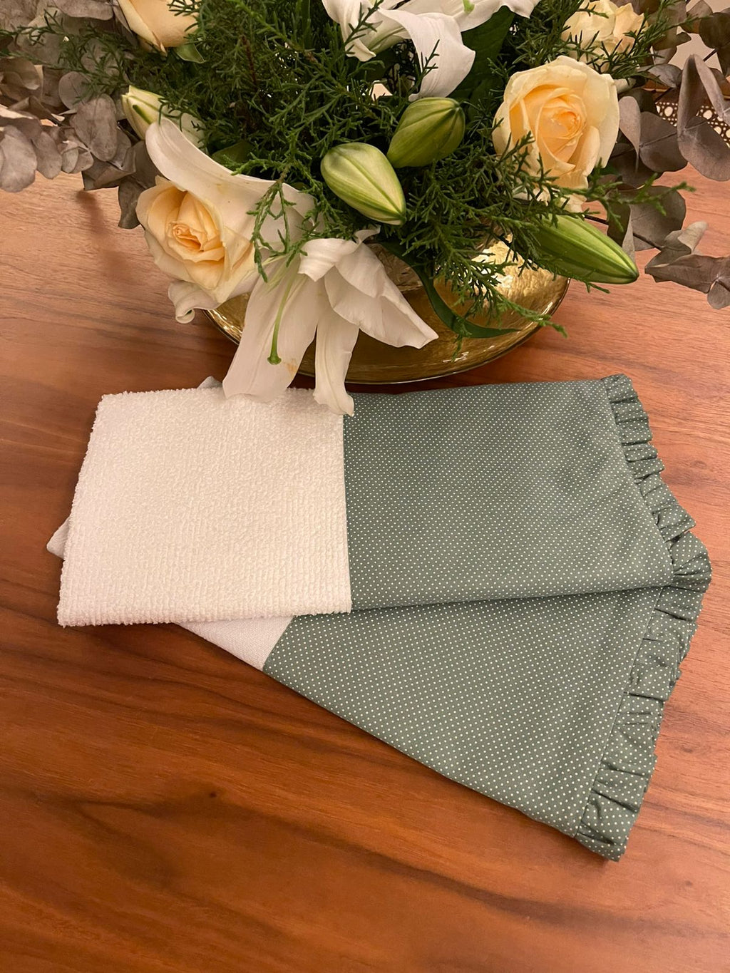 Conjunto de Pano de Prato Verde com Bolinha